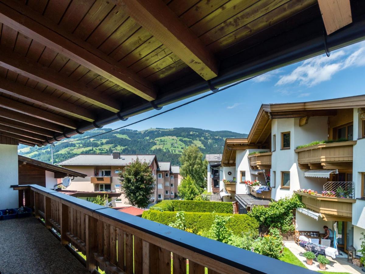 Boutique Apartment In Brixen With Mountain View Brixen im Thale Buitenkant foto